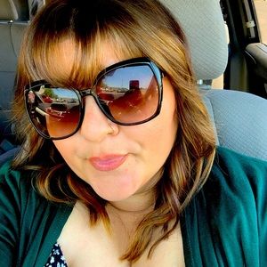 Meet your Posher, Dawn